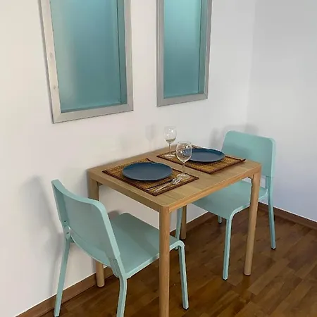 Lovely In Apartament Paphos