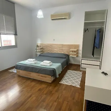 Lovely In Apartament Paphos